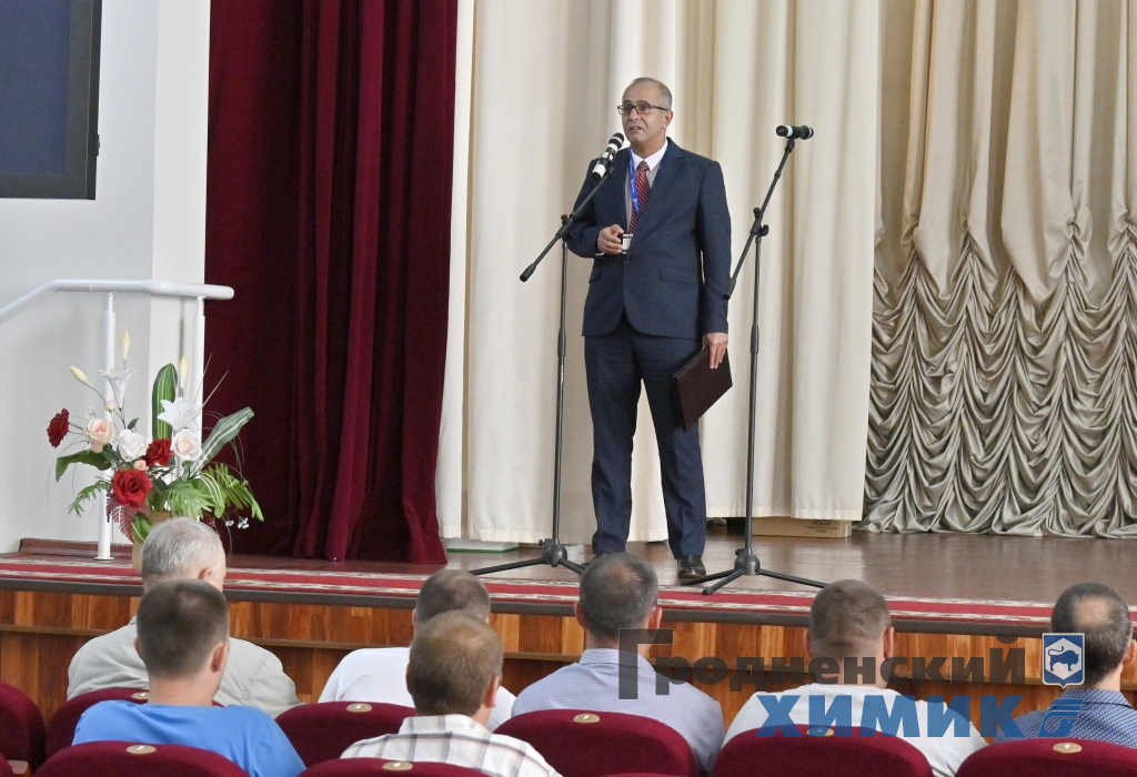 566778906767hkj (2).jpg